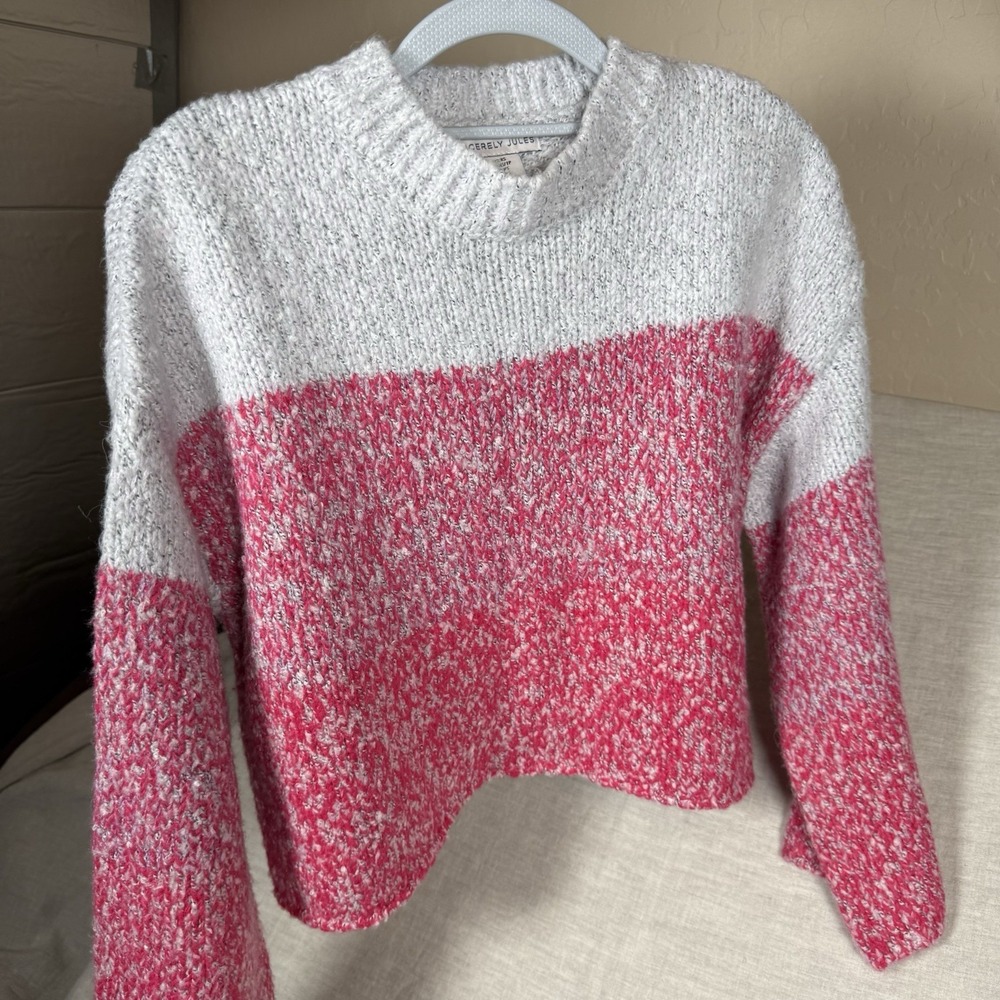 Sincerely Jules Cropped Sweater M Bell Sleeves